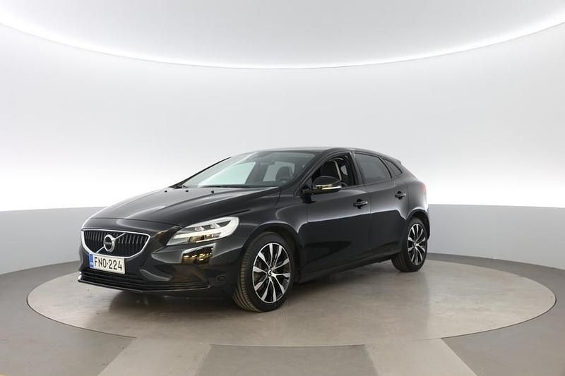 Käytetty 2019 Volvo V40 Business Edition Farmari | 25 890 € (Kallis) - Kuva 1/4