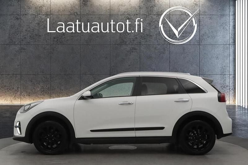 Käytetty Kia Niro EX 150 kW (204 HP) 2020 Katumaasturi