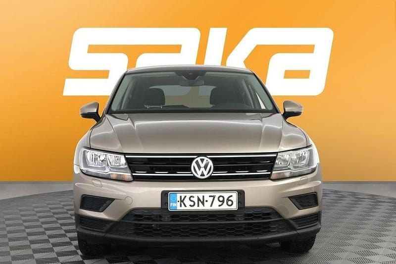 Käytetty VW Tiguan Trendline 125 HP (91 kW) 2017 Katumaasturi
