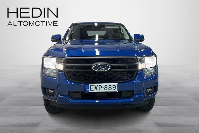 Käytetty Ford Ranger XLT 188 HP (138 kW) 2025 Sininen Nouto