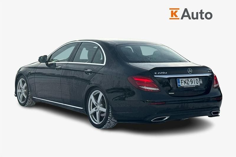 Käytetty Mercedes E220 Avantgarde 192 HP (141 kW) 2019 Musta Sedan