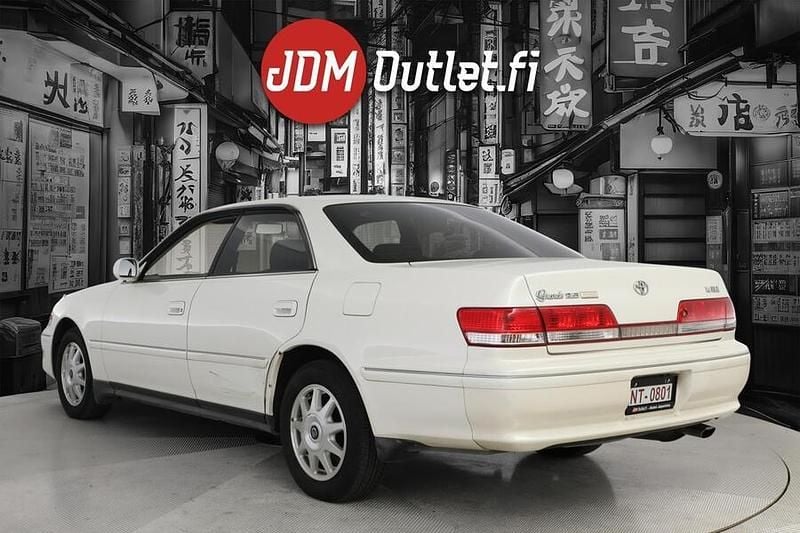 Käytetty Toyota Mark II 200 HP (147 kW) 2000 Sedan