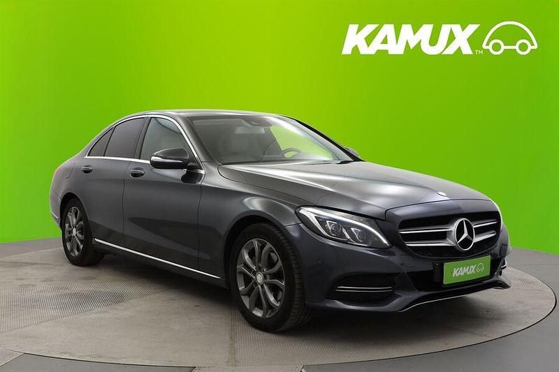 Hopea / harmaa Käytetty 2014 Mercedes A180 Business Sedan | 16 470 € (Perustarjous) - Kuva 1/3