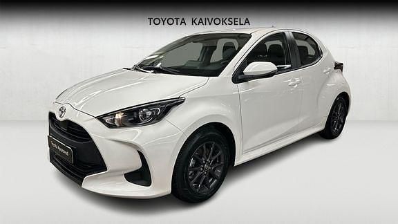 Valkoinen Käytetty 2025 Toyota Yaris Active Viistoperä | 23 990 € (Hieman kallis) - Kuva 1/4