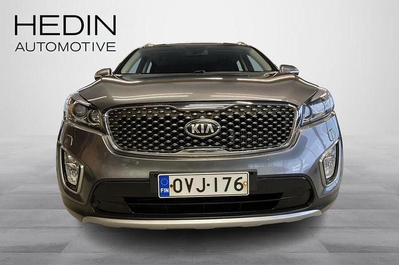 Käytetty Kia Sorento Comfort 200 HP (147 kW) 2016 Harmaa Katumaasturi