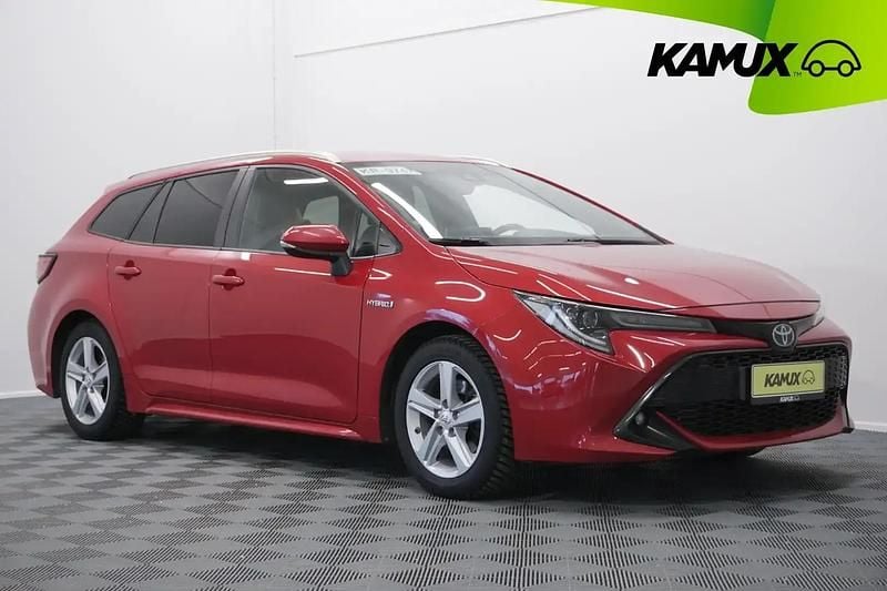 Käytetty Toyota Corolla Style 250 HP (183 kW) 2020 Punainen Sedan