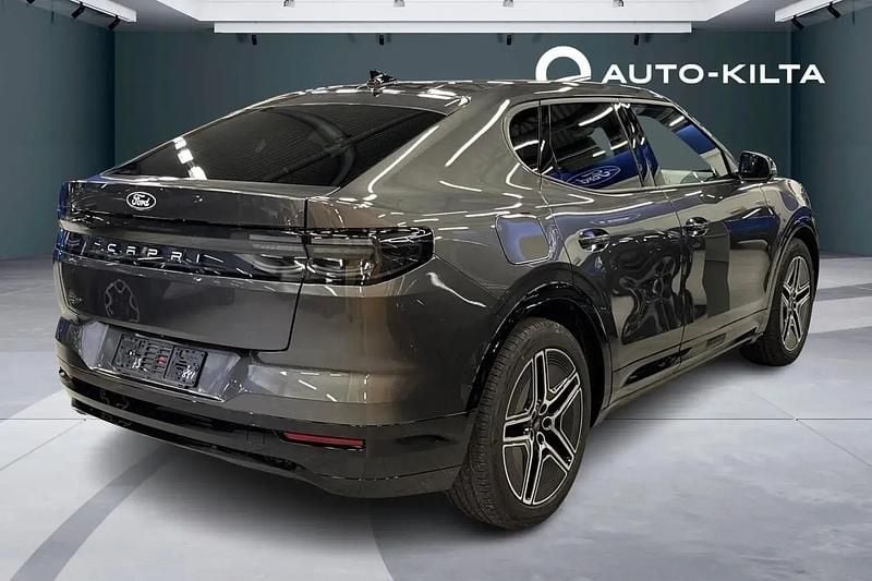 Uusi Ford Capri Extended Range 11 kW (15 HP) 2025 Harmaa Katumaasturi