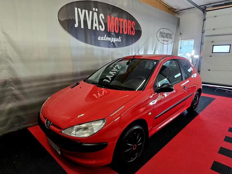 Käytetty Peugeot 206 75 HP (55 kW) 2000 Viistoperä