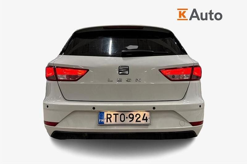 Käytetty Seat Leon ST Ecomotive 116 HP (85 kW) 2018 Farmari