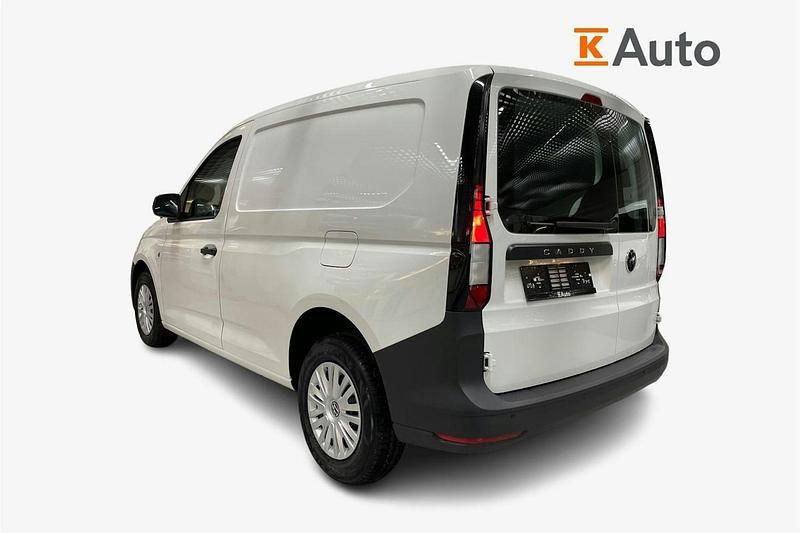 Uusi VW Caddy 101 HP (74 kW) 2026 Valkoinen Tila-auto