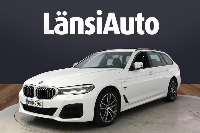 Käytetty BMW 530e M Sport 292 HP (214 kW) 2023 Valkoinen Farmari