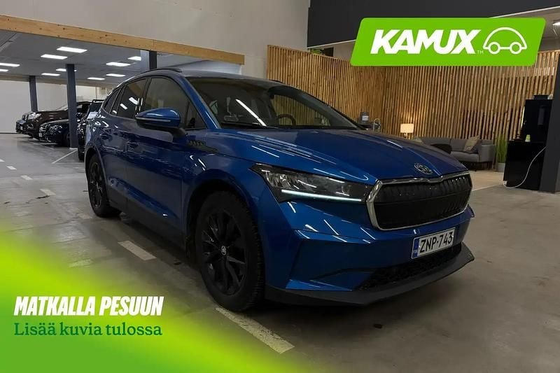 Käytetty Skoda Enyaq iV Loft 131 kW (179 HP) 2021 Sininen Katumaasturi