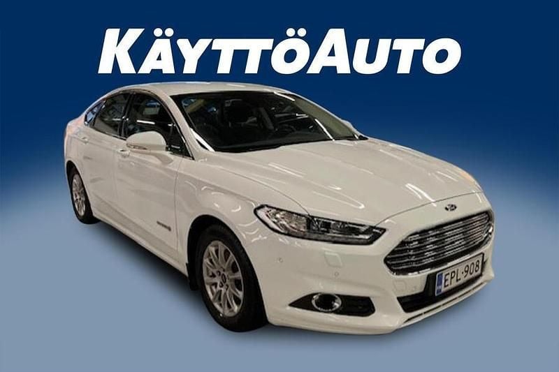 Käytetty Ford Mondeo Titanium 188 HP (138 kW) 2018 Valkoinen Sedan