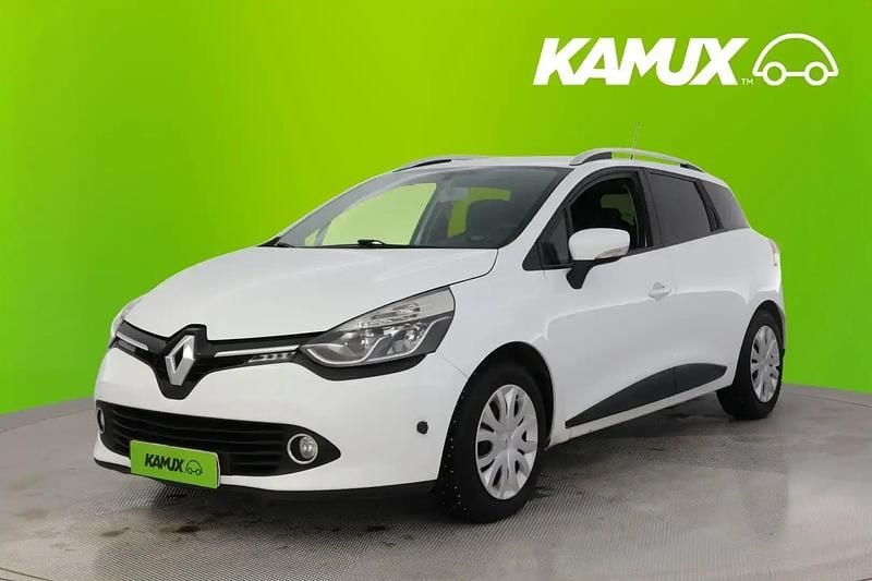 Käytetty Renault Clio GrandTour Expression 75 HP (55 kW) 2015 Valkoinen Farmari