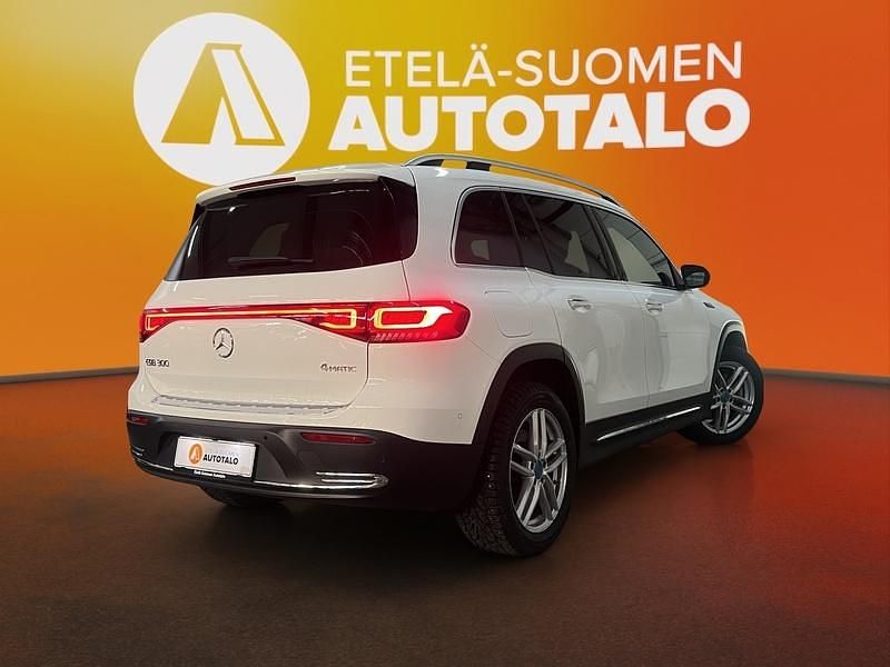 Käytetty Mercedes EQB300 Progressive 167 kW (228 HP) 2023 Valkoinen Katumaasturi