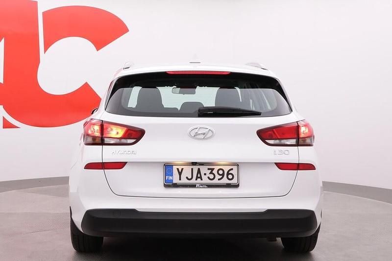 Käytetty Hyundai i30 140 HP (102 kW) 2018 Valkoinen Farmari