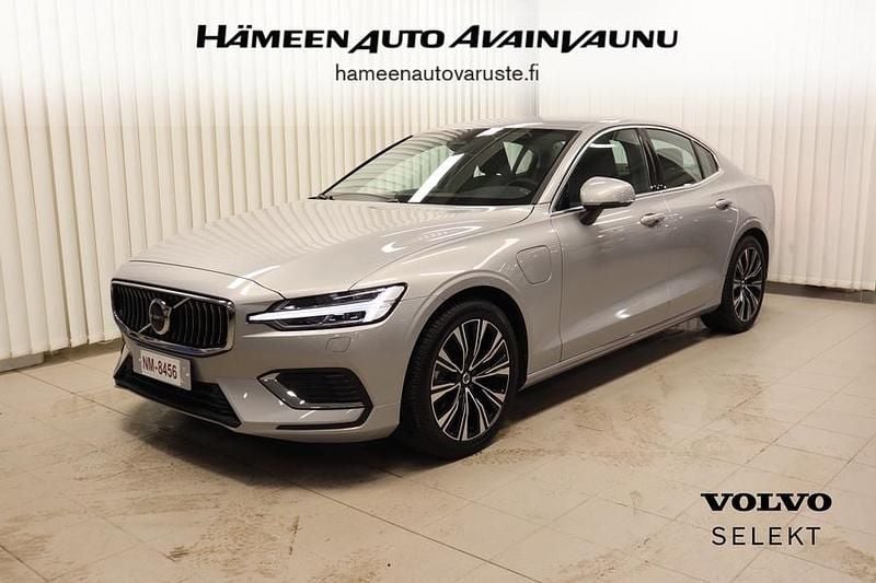 Hopea Käytetty 2024 Volvo S60 Performance Sedan | 52 900 € (Kallis) - Kuva 1/4