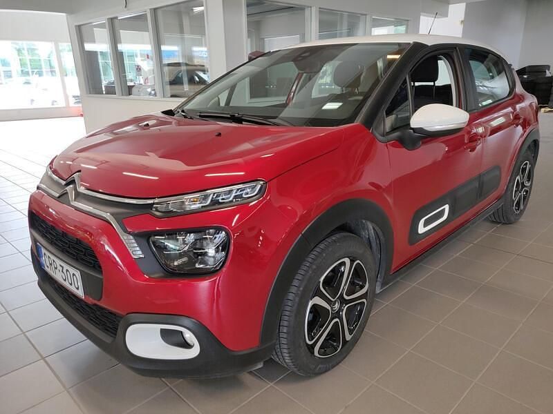 Punainen Käytetty 2023 Citroën C3 PureTech Viistoperä | 14 790 € (Hieman kallis) - Kuva 1/4