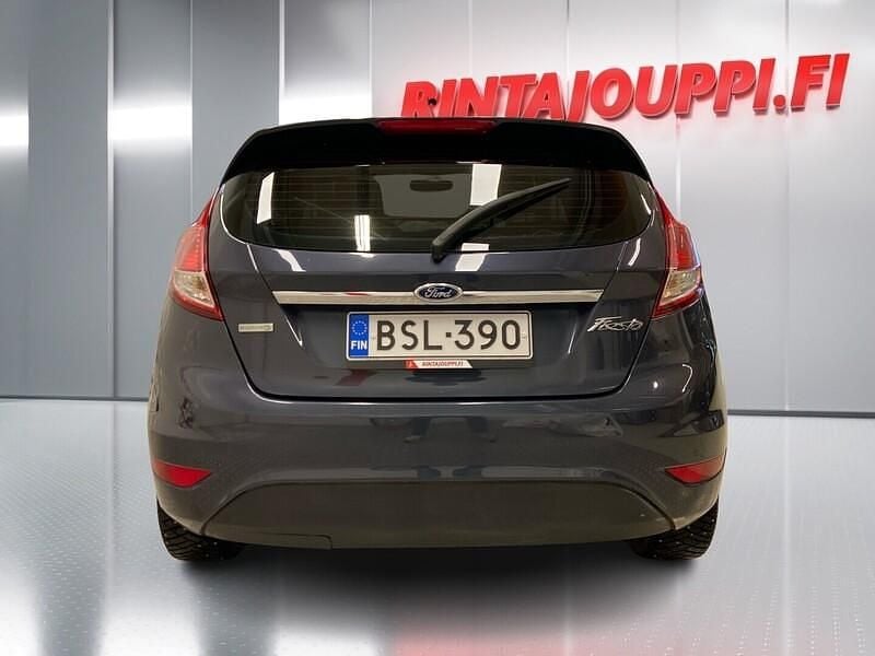 Käytetty Ford Fiesta Titanium 101 HP (74 kW) 2015 Viistoperä