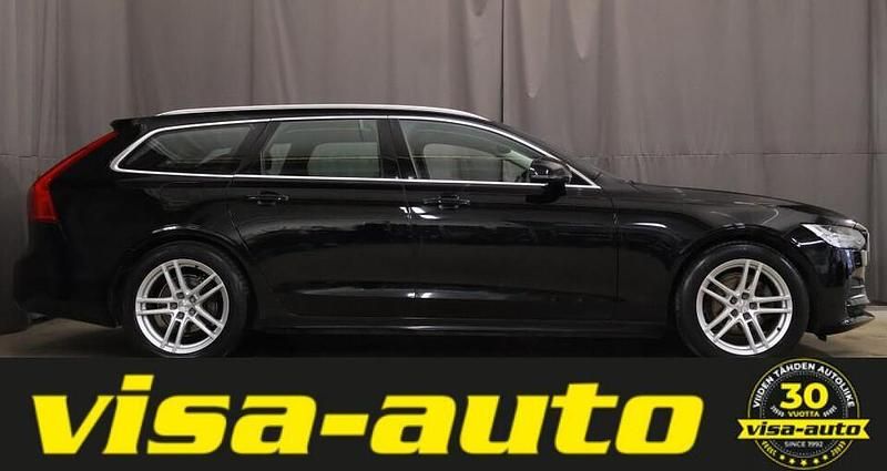 Käytetty Volvo V90 Business Edition 150 HP (110 kW) 2019 Musta Farmari