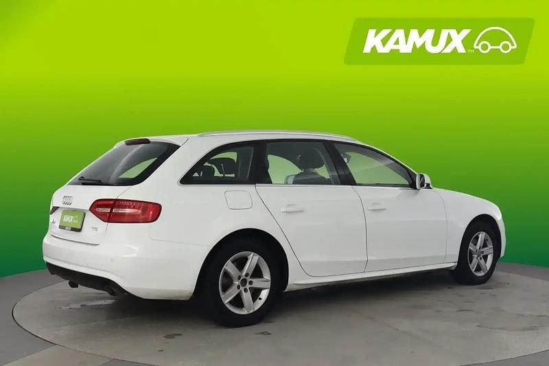 Käytetty Audi A4 Business 170 HP (125 kW) 2012 Valkoinen Farmari