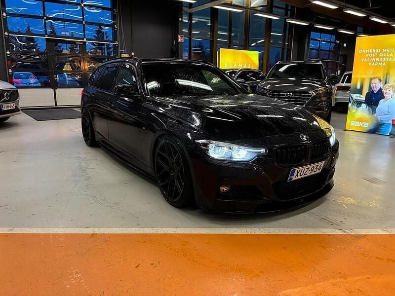 Käytetty 2014 BMW 330 M Sport Farmari | 22 900 € (Perustarjous) - Kuva 1/4