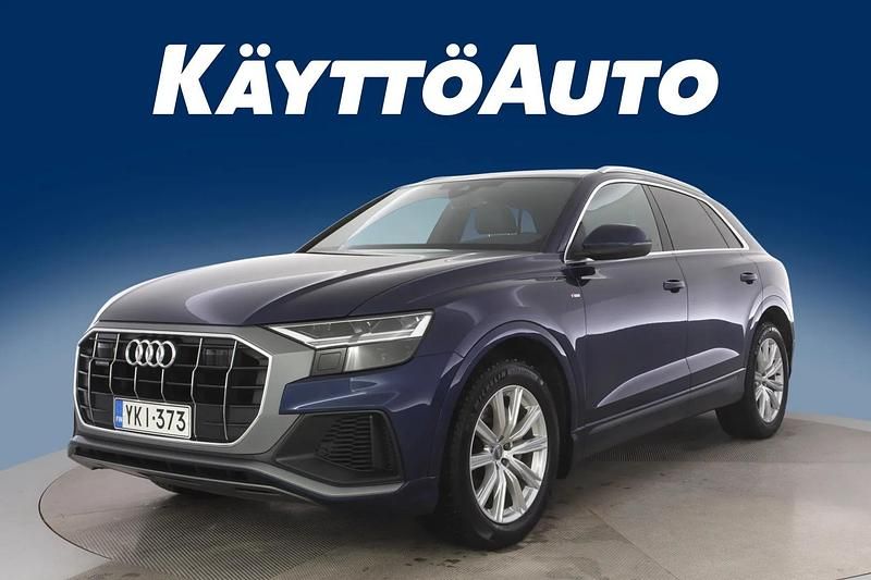 Käytetty Audi Q8 Comfort 231 HP (169 kW) 2021 Sininen Katumaasturi