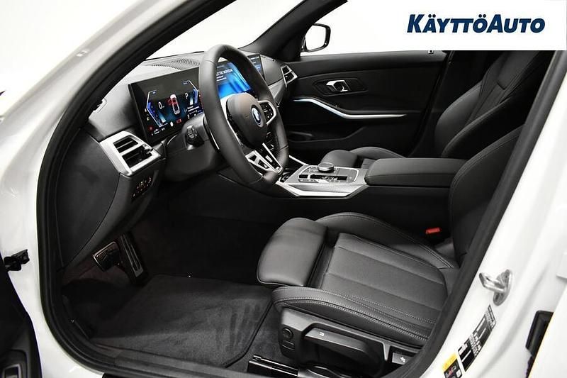 Uusi BMW 330e M Sport 292 HP (214 kW) 2025 Alpinweiss Farmari