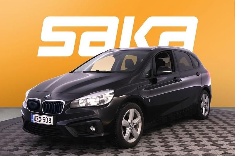 Käytetty BMW 225 Active Tourer 224 HP (164 kW) 2018 Tila-auto