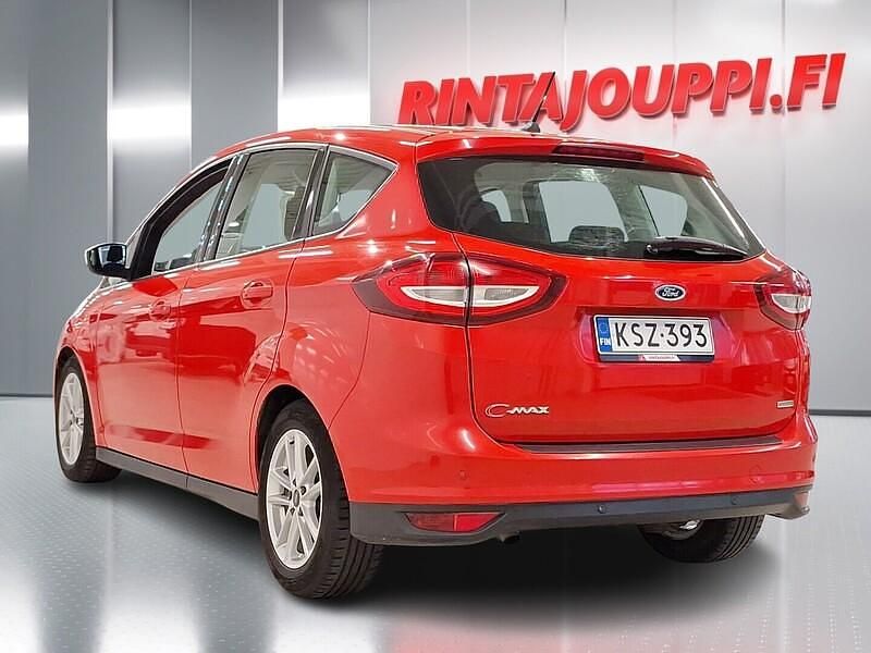 Käytetty Ford C-MAX Trend 125 HP (91 kW) 2017 Punainen Tila-auto