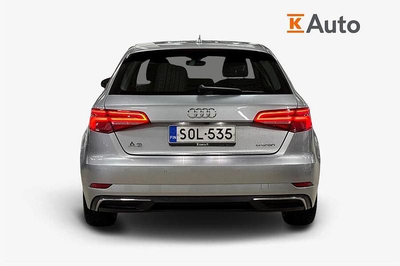 Käytetty Audi A3 Sportback e-tron 150 HP (110 kW) 2017 Viistoperä