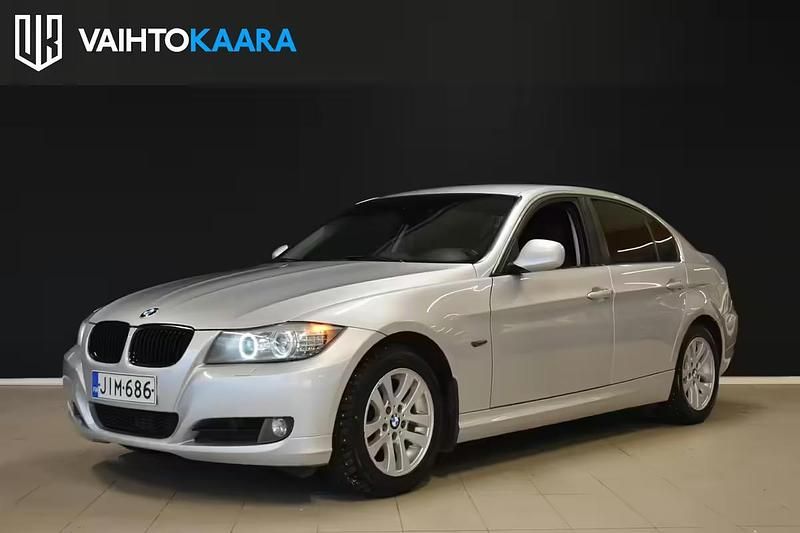 Käytetty BMW 316 116 HP (85 kW) 2011 Harmaa Sedan