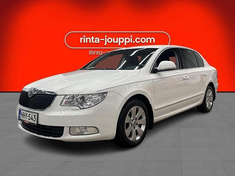 Käytetty 2009 Skoda Superb Ambition Viistoperä | 10 900 € (Perustarjous) - Kuva 1/3
