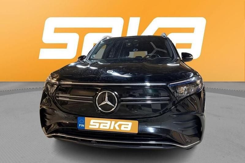 Käytetty Mercedes EQB300 AMG line 167 kW (228 HP) 2024 Katumaasturi