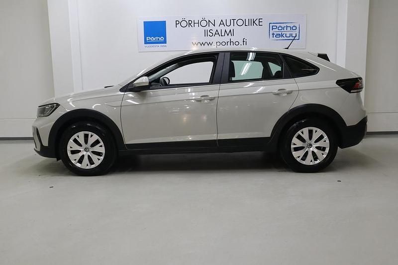 Käytetty VW Taigo Comfortline 95 HP (69 kW) 2023 Katumaasturi