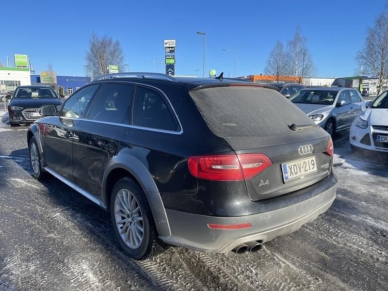 Käytetty Audi A4 Allroad 177 HP (130 kW) 2013 Farmari