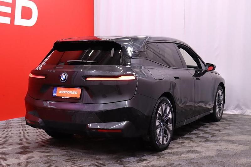 Käytetty BMW iX Sport Line 239 kW (326 HP) 2022 Katumaasturi