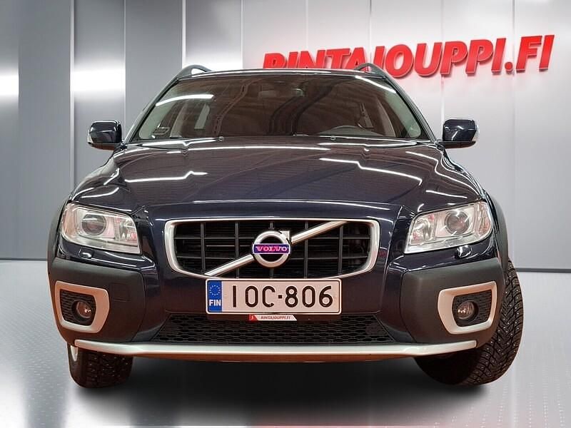 Käytetty Volvo XC70 Summum 205 HP (150 kW) 2010 Farmari