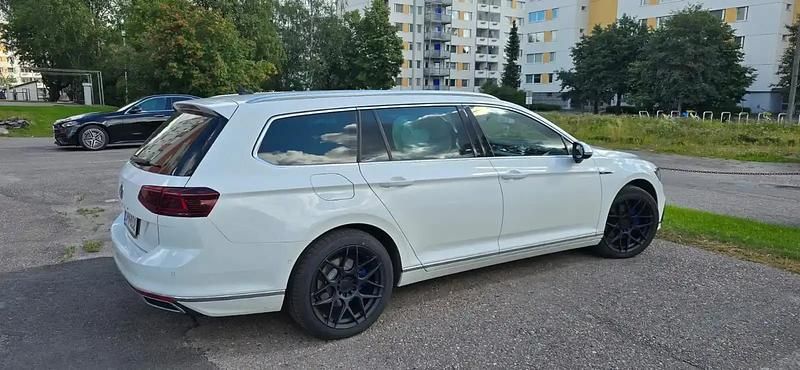 Käytetty VW Passat 156 HP (114 kW) 2019 Valkoinen Farmari