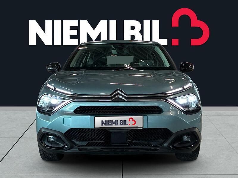 Käytetty Citroën C4 Feel 131 HP (96 kW) 2021 Viistoperä