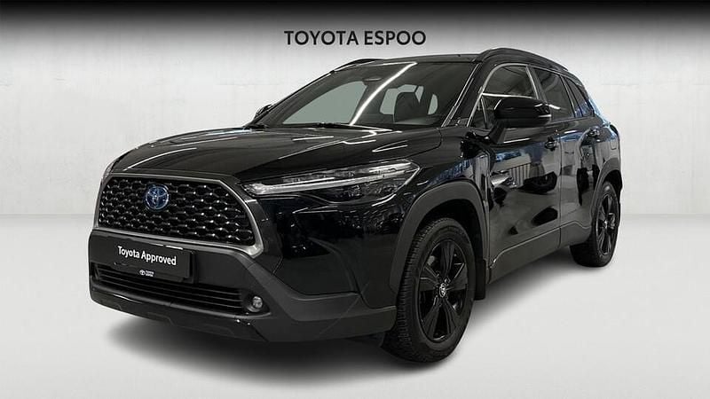 Käytetty Toyota Corolla Cross Edition 197 HP (144 kW) 2022 Katumaasturi