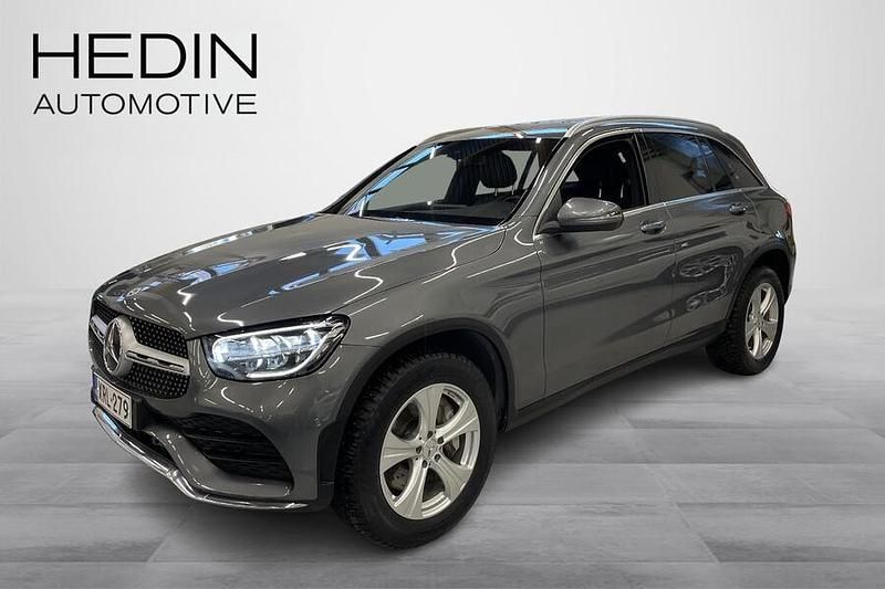 Harmaa Käytetty 2022 Mercedes GLC300e Business Katumaasturi | 35 990 € (Perustarjous) - Kuva 1/3
