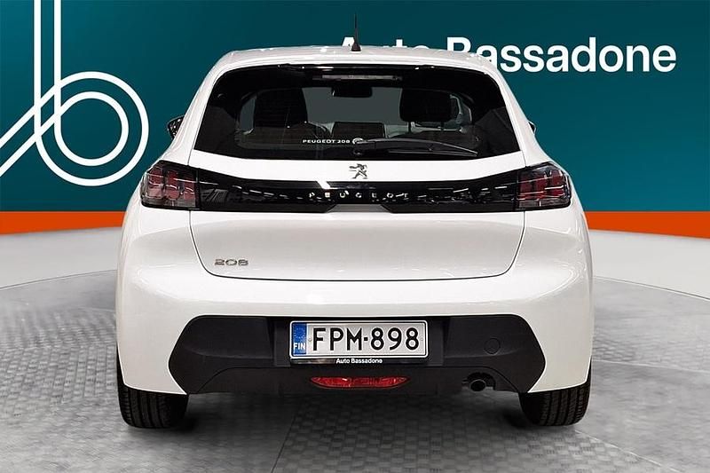 Käytetty Peugeot 208 Active 101 HP (74 kW) 2020 Viistoperä