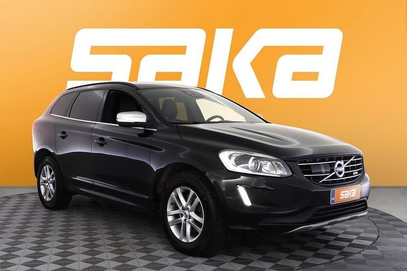 Käytetty 2017 Volvo XC60 Business Edition Katumaasturi | 25 900 € (Hyvä tarjous) - Kuva 1/3