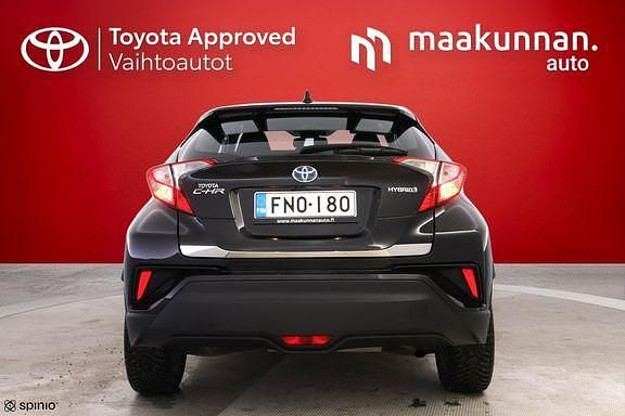 Käytetty Toyota C-HR Active 97 HP (71 kW) 2018 Musta Katumaasturi