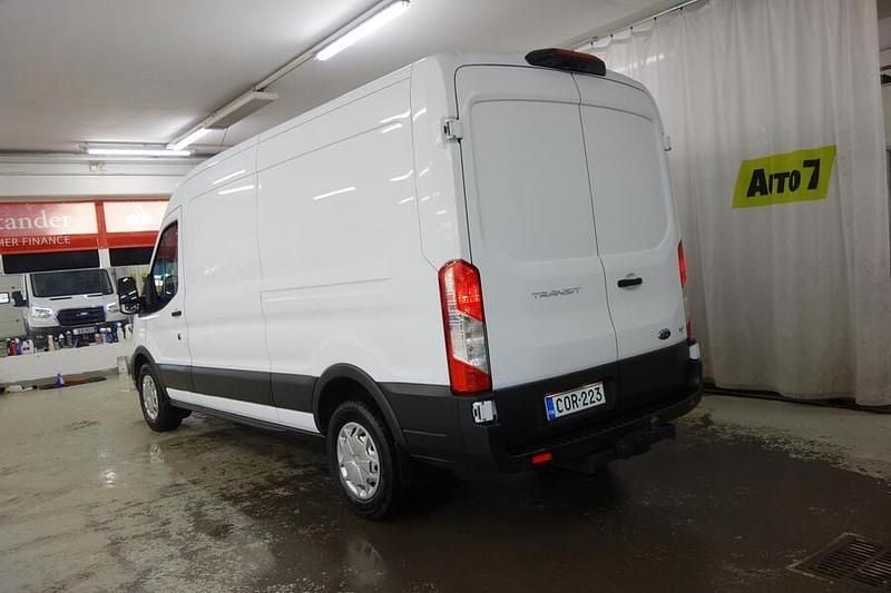 Käytetty Ford Transit Trend 131 HP (96 kW) 2021 Valkoinen Van