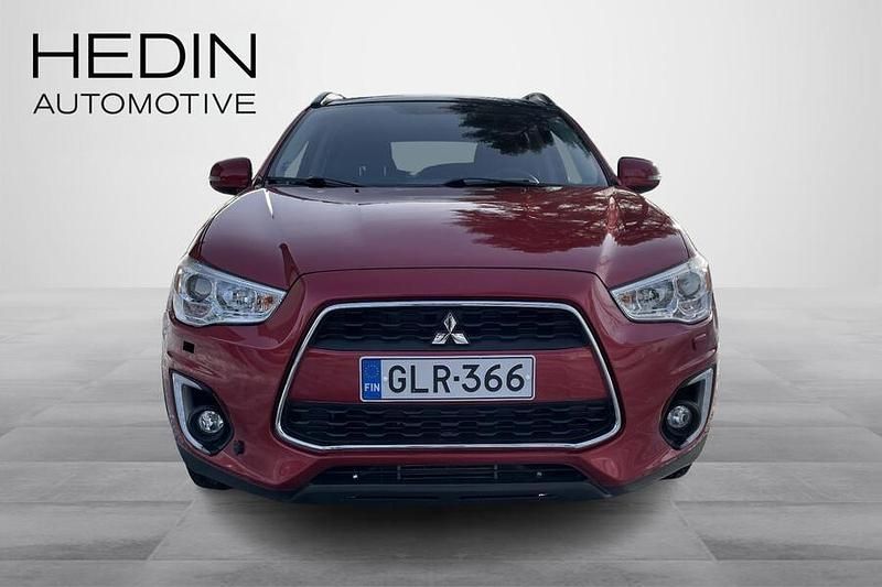 Käytetty Mitsubishi ASX 114 HP (83 kW) 2017 Punainen Katumaasturi