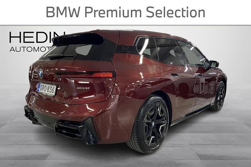 Käytetty BMW iX Comfort Edition 400 kW (544 HP) 2025 Katumaasturi