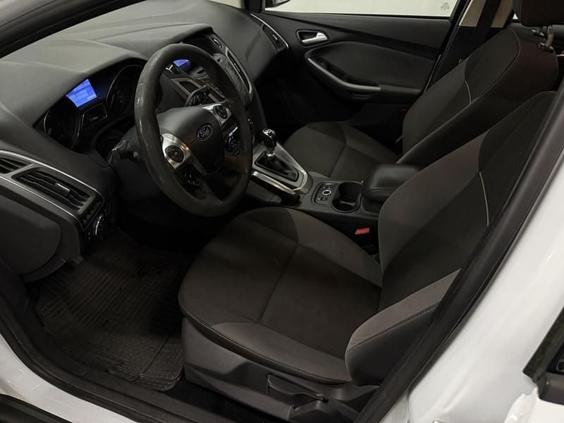 Käytetty Ford Focus 116 HP (85 kW) 2013 Farmari