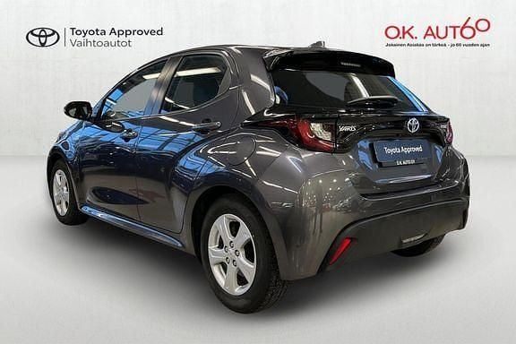 Käytetty Toyota Yaris Active 114 HP (83 kW) 2021 1g3 ash grey Viistoperä